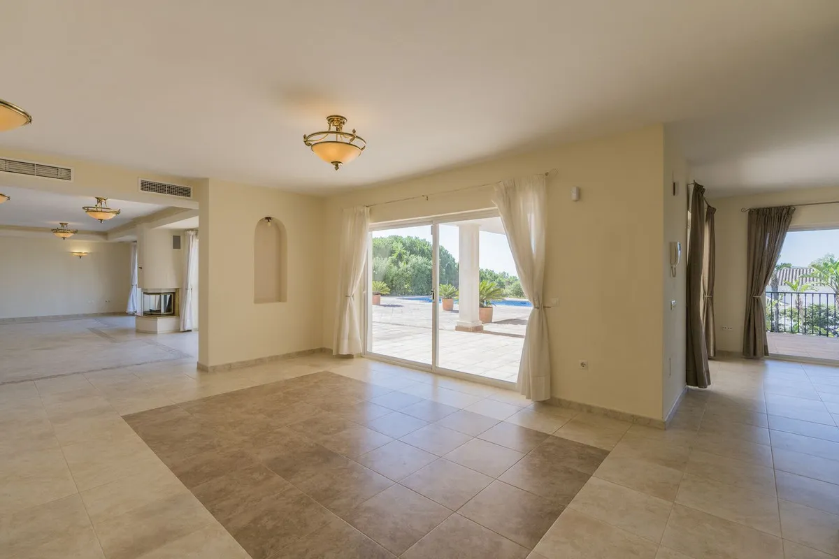 9f7da657-4c19-4062-a09a-a7a66ec8519c