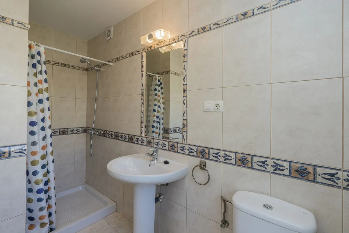 b9e1e7a8-73fd-434f-b549-147803536fe9