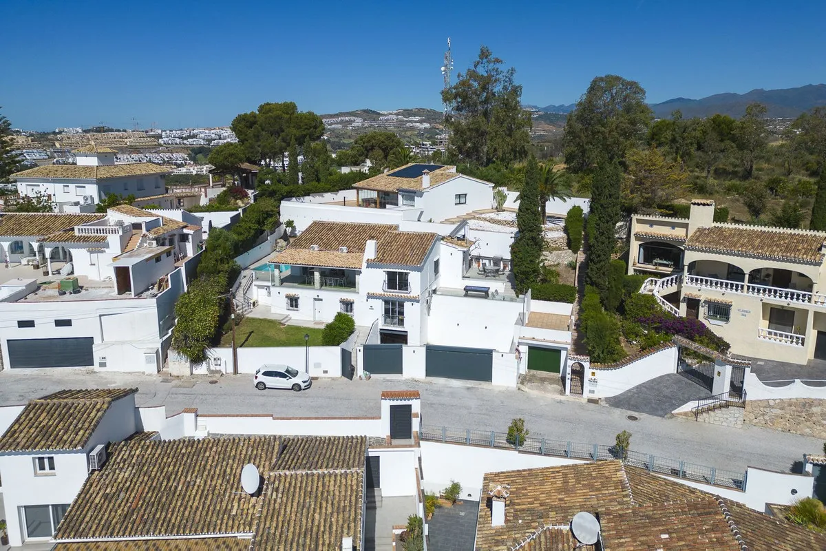 633f91cc-b0eb-46ce-96fc-7d568fbdcbd9