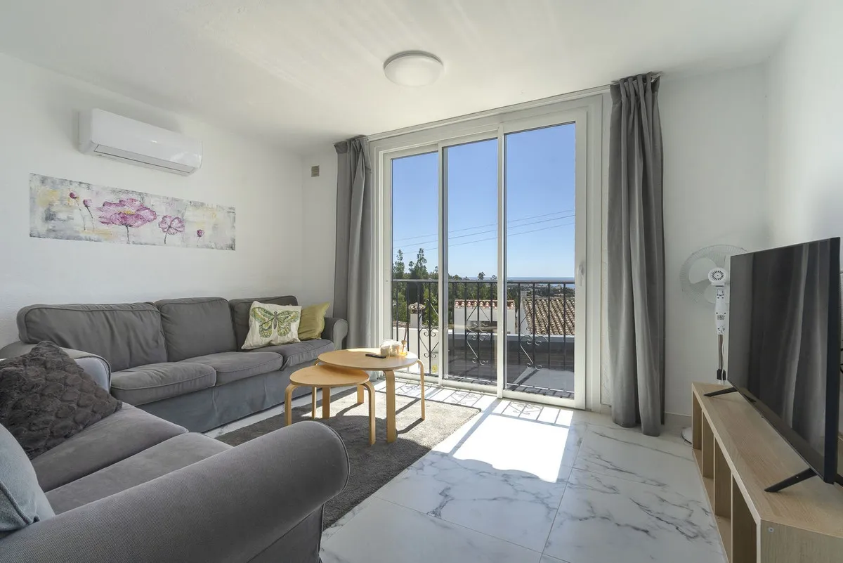 ae27ee14-877f-474c-8436-3241b50d04fd