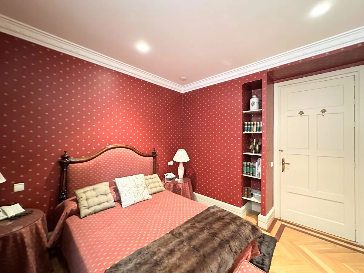 2d0476fc-c62c-4b24-b235-6ff2f84bdc2d