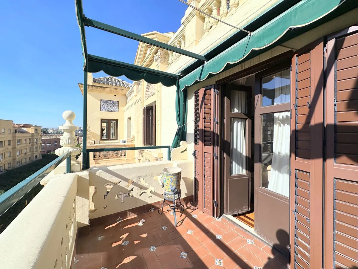 81178516-25f7-4f27-b7ef-a2befac424fd