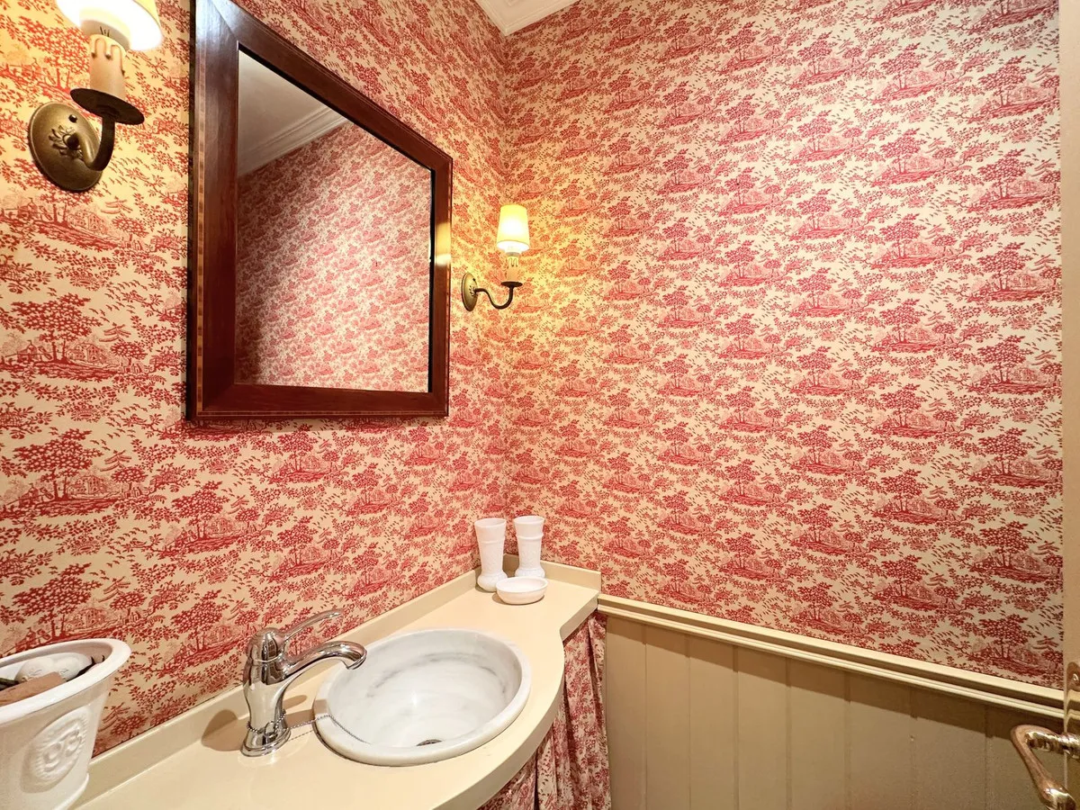 e1217667-c249-4b0b-b190-b2a9bb8bd5a7