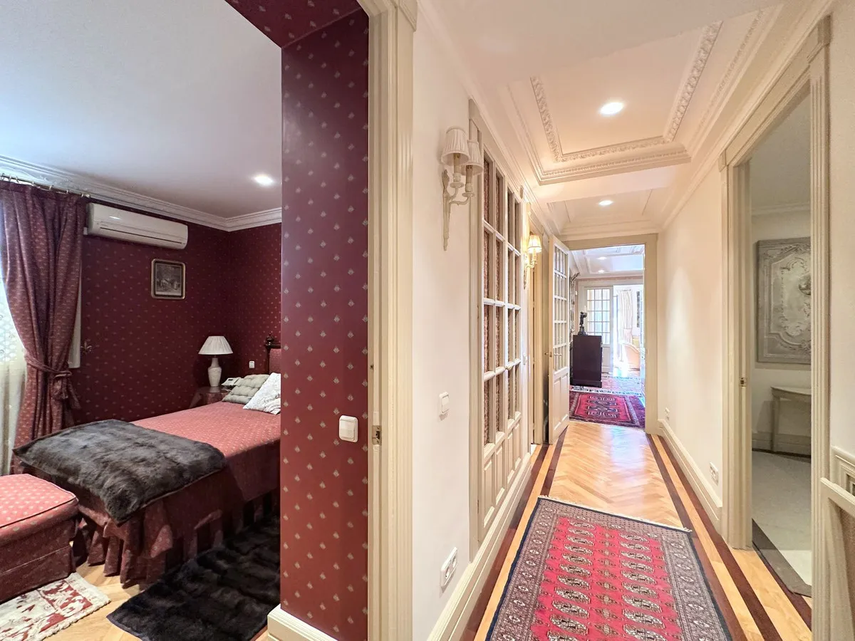 f6f00bdc-2d0d-41c1-8c1e-57b82f38d434