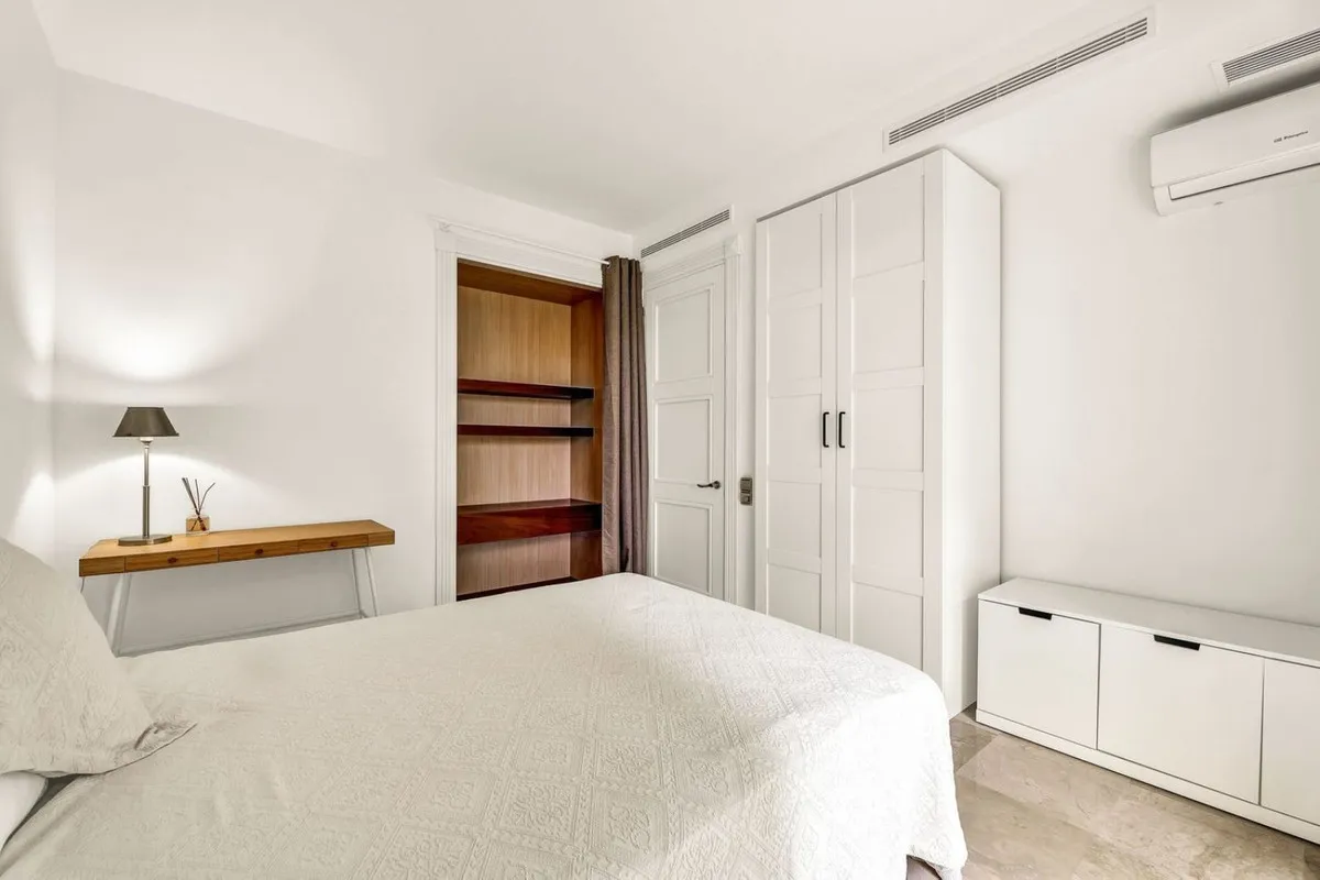 fac70830-f090-45ea-9324-16a2d104cb12