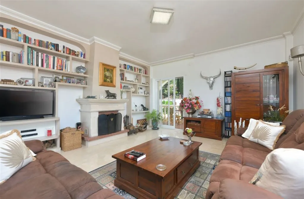 1a59f6e6-c414-4486-a7da-e2862c1b0f4c