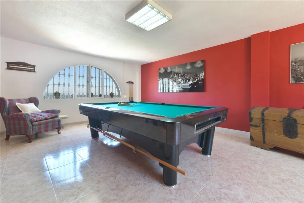 3c29f247-8a95-4a1e-815b-9acd802a1a3d