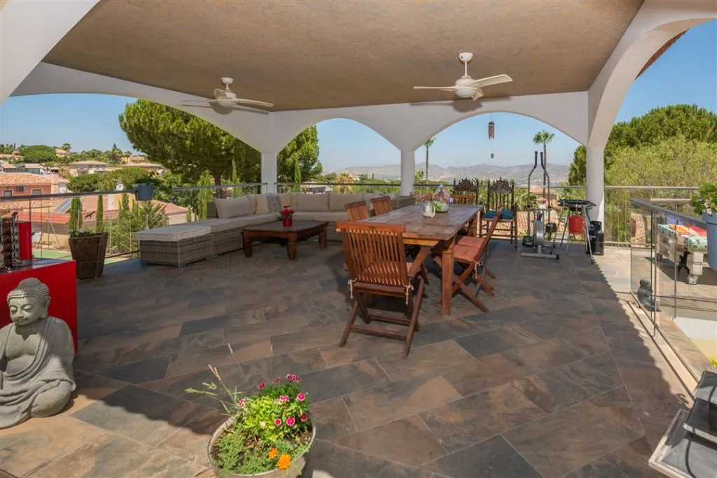 e91ba3d2-73bf-4d68-8d32-cb73751d3c83