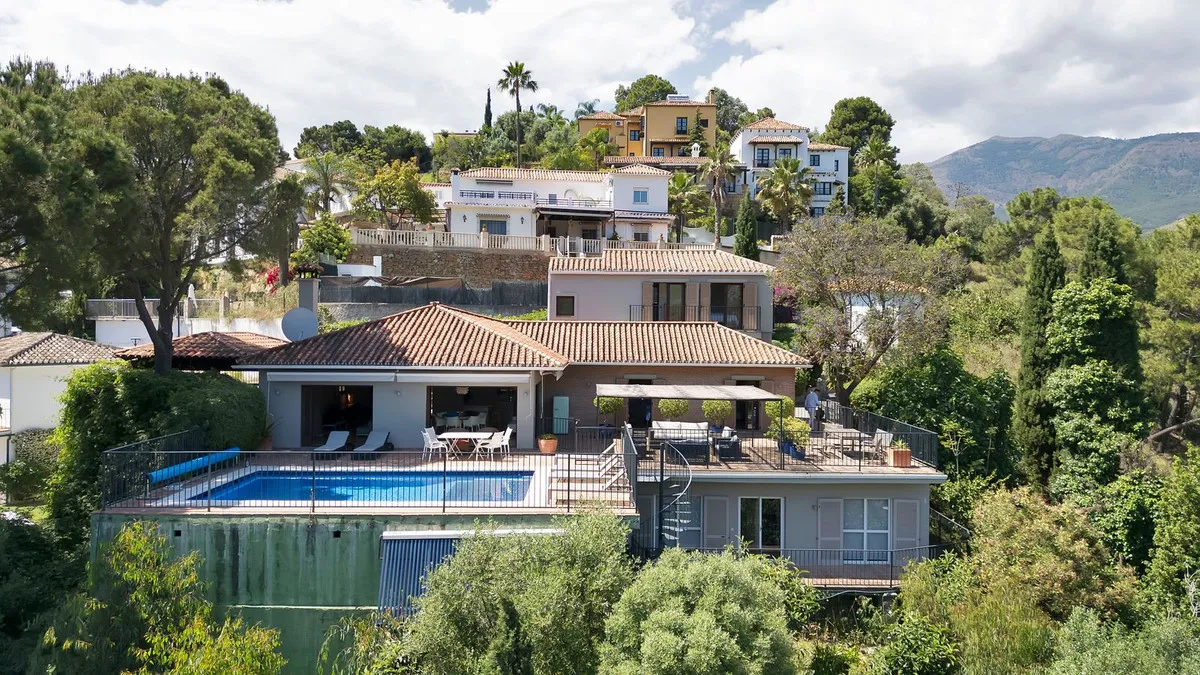 9a1d7fa9-145b-4126-9966-fa1b5090f965