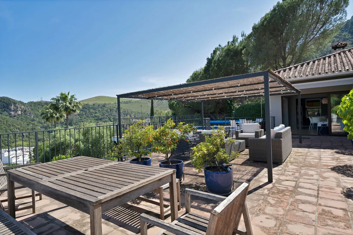 b98f87d7-b17c-4d5b-8ca6-48581c46621e