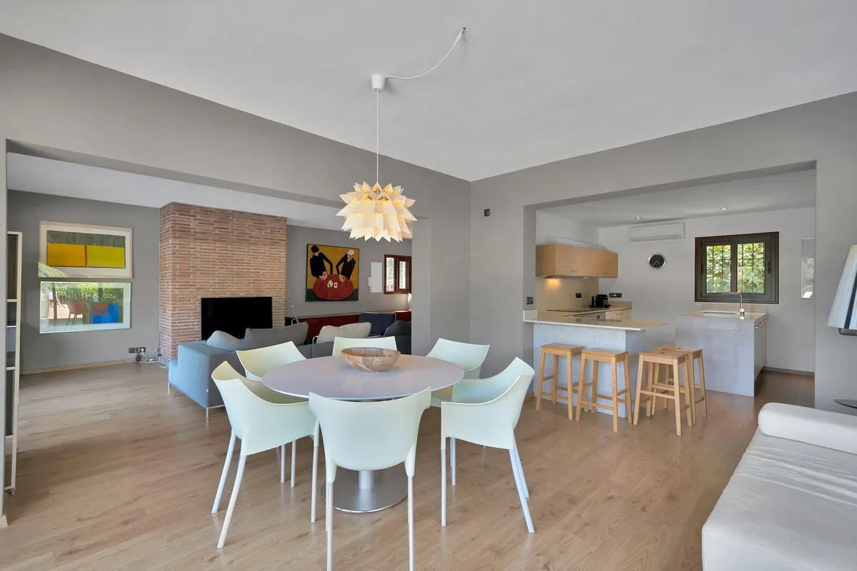 e58cce61-f79a-46fa-b577-5cb9f28a34a2