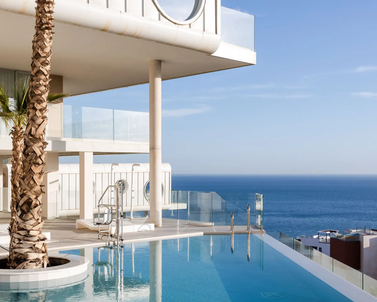 192040c6-c6ad-4442-ae8c-30593d08adec