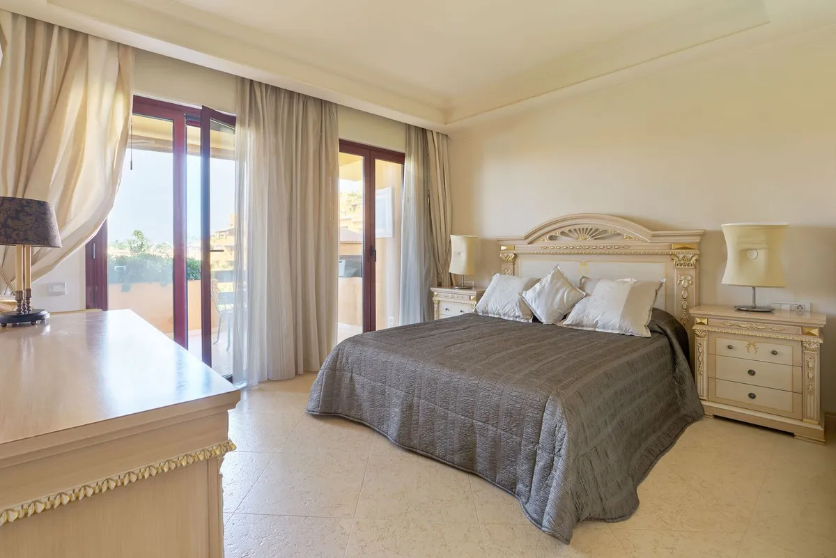 1e0f5c03-c46e-412e-ae7d-130ad273649f