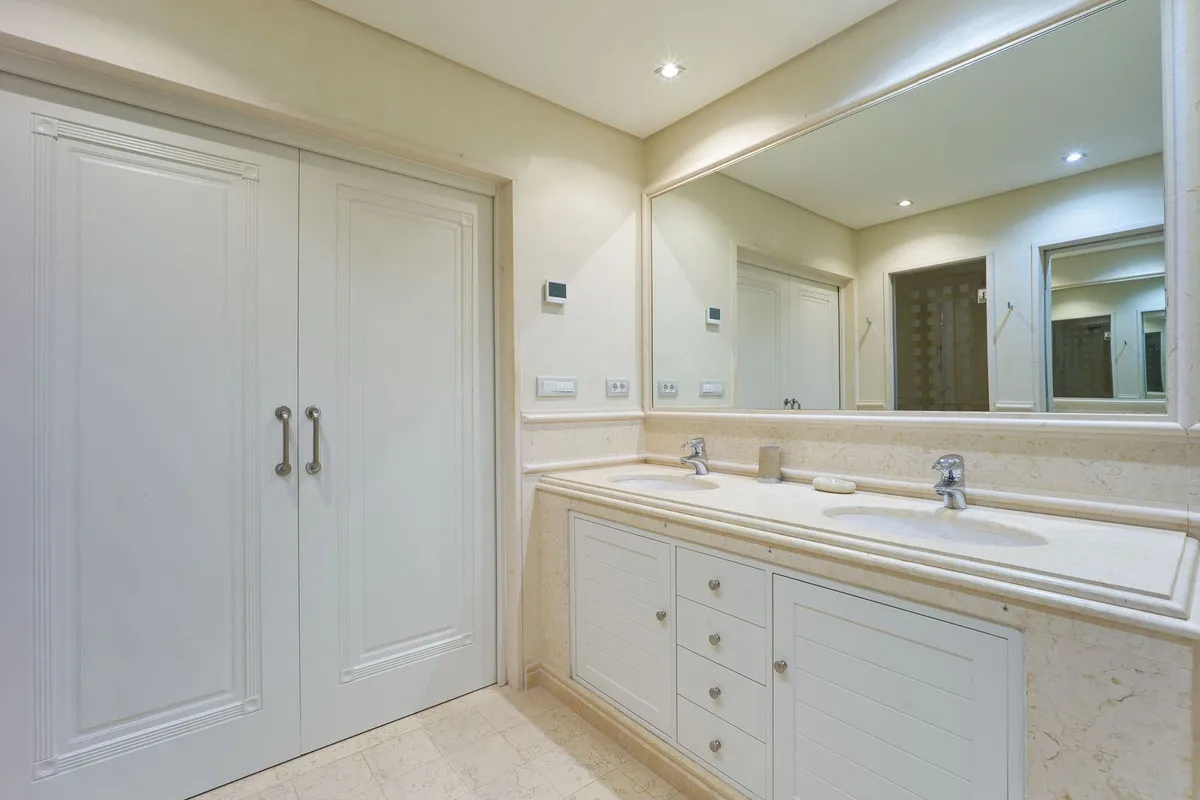 2b90ff2d-4b35-4b4a-8b9f-8ae0f01534da