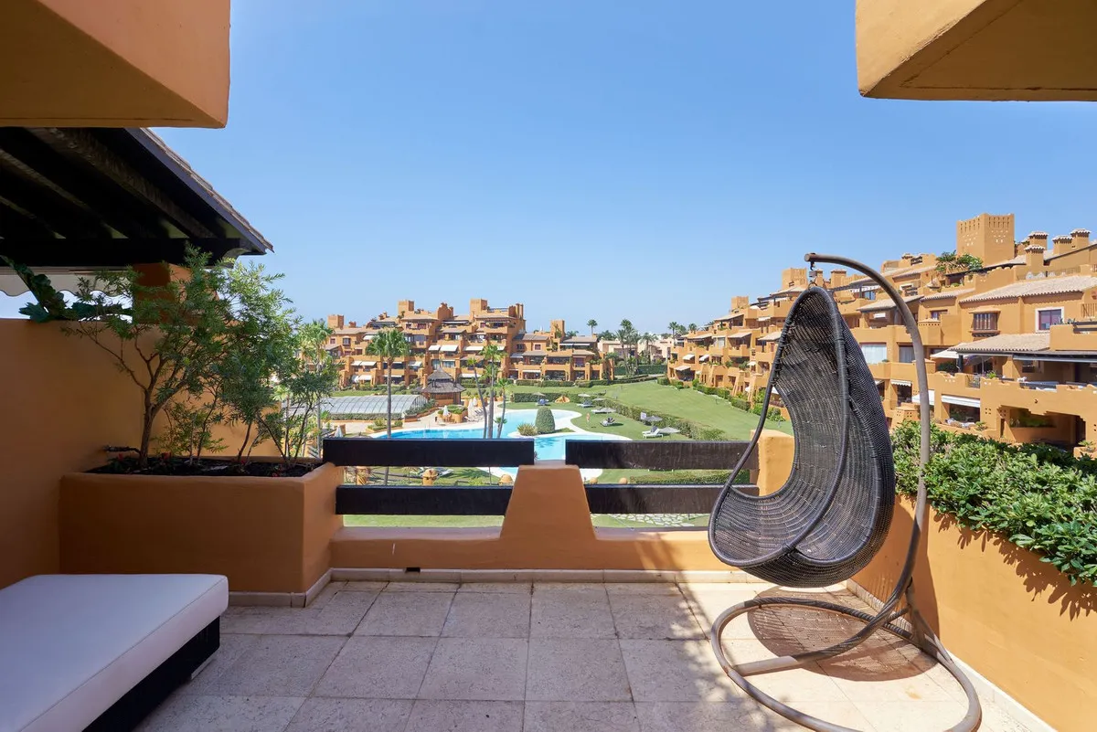 4079e558-5736-4e69-88dd-6341c1cde45f