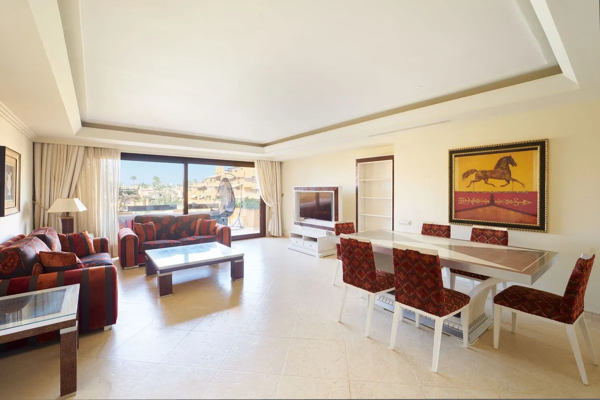 c4cdce20-606f-43ae-b6a1-22e768641190