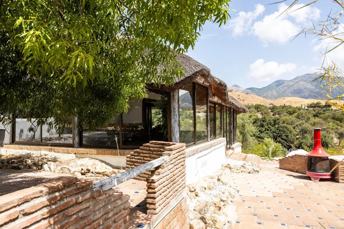 cf5e19bd-ad17-46f0-8bf6-710419bb0dee