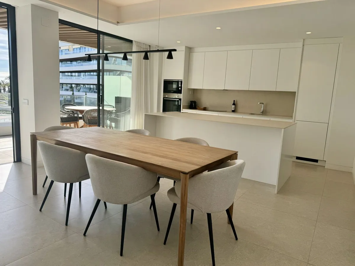 96645eb7-ccd6-44f5-b316-89078a443a71