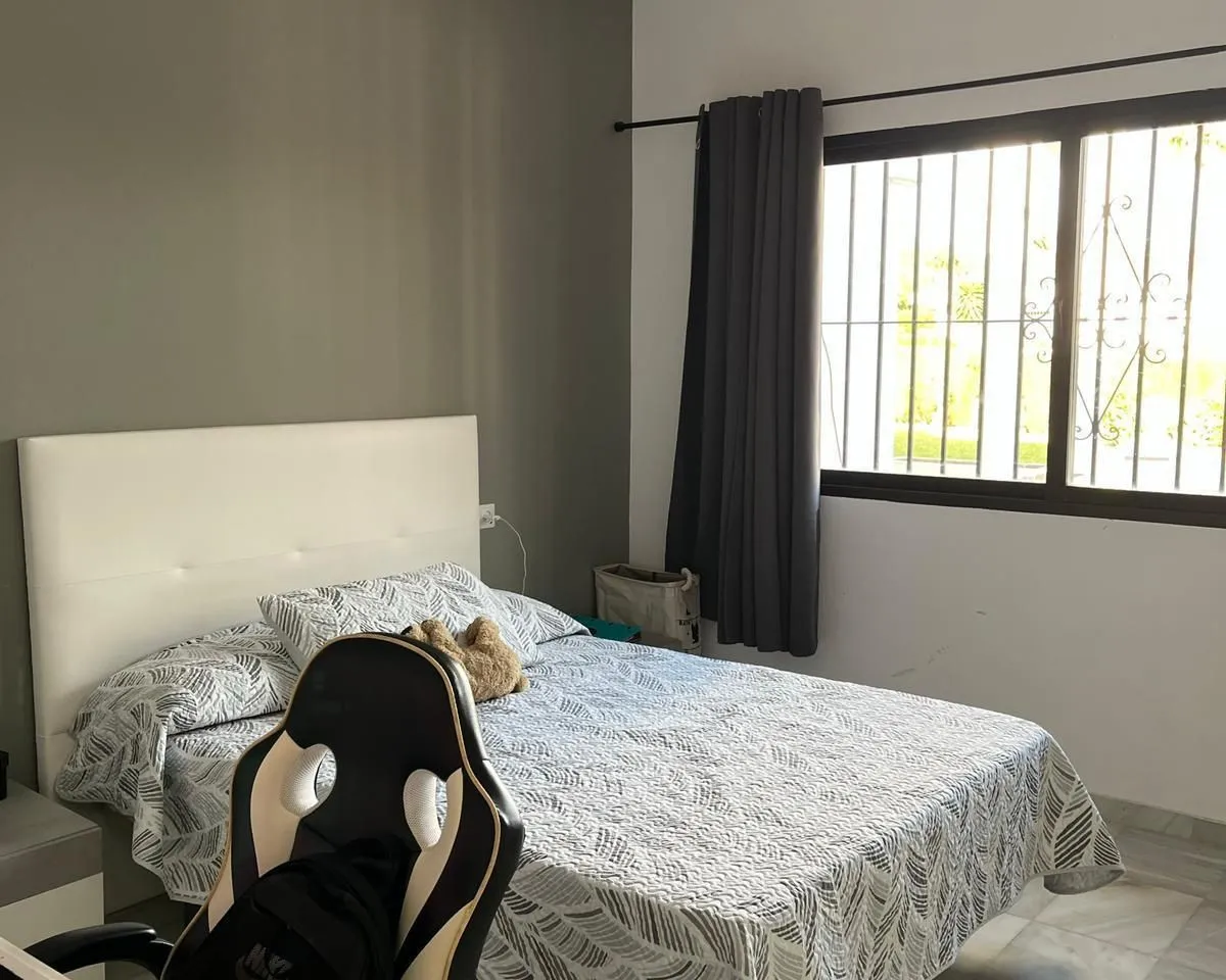 c4065b57-c984-457d-b94f-90050fbe643b