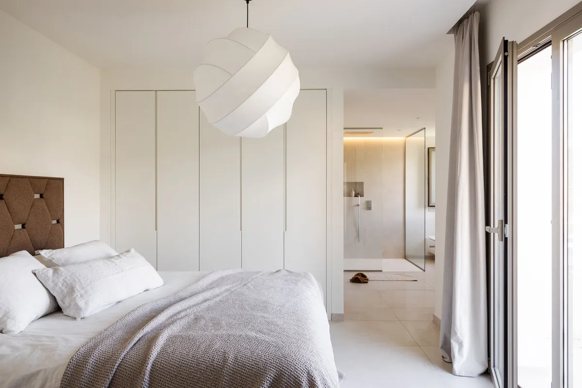 30bfd3d2-6138-436a-9237-e1e5576d567b