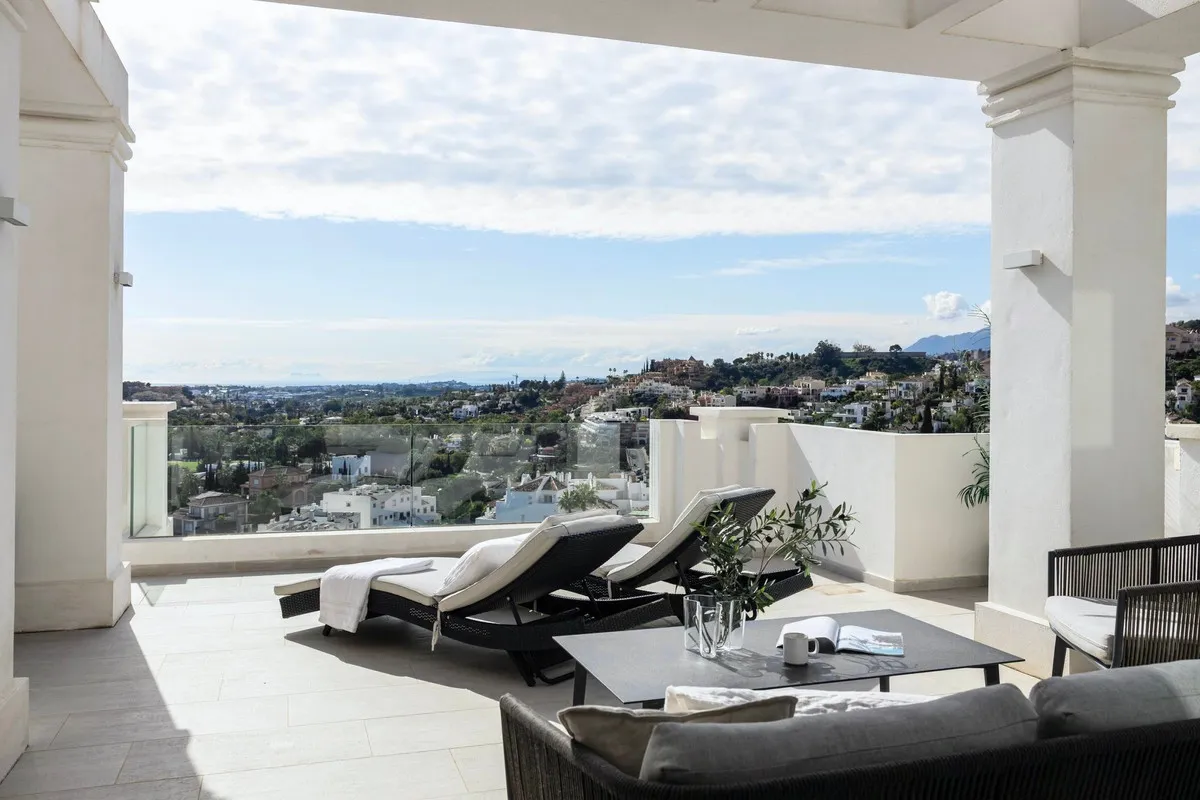 b0251e34-2f42-49bb-98da-dd7c08f4fbab