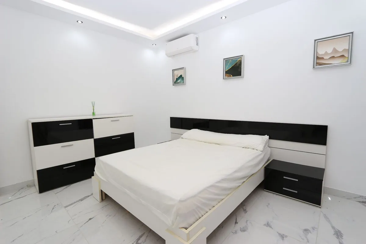 d693b648-d705-4621-ab97-5380480b05f9