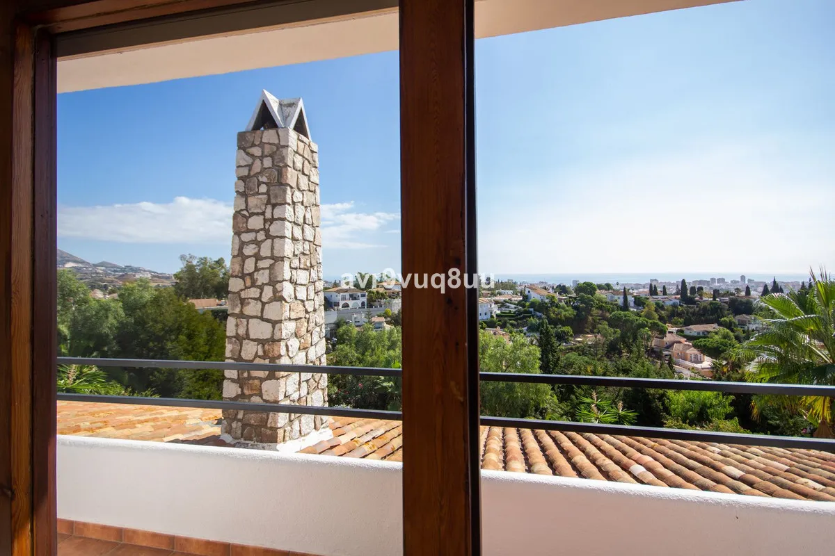 1334fac3-809e-4192-a6d1-77c72eca3bf2