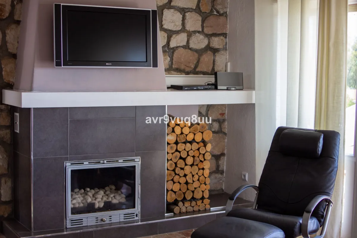 c71f6fc8-fe16-448b-8a24-9f5671db67e3