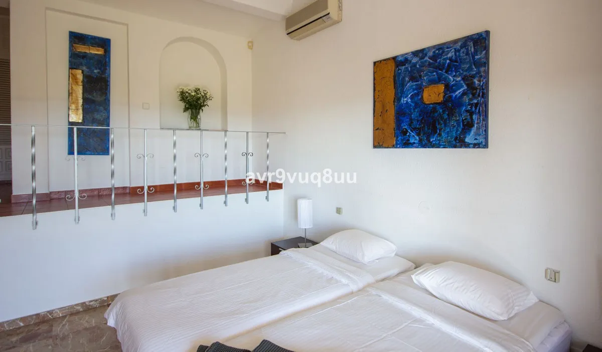 e444bc20-7f78-48a6-8cb7-250862c39752