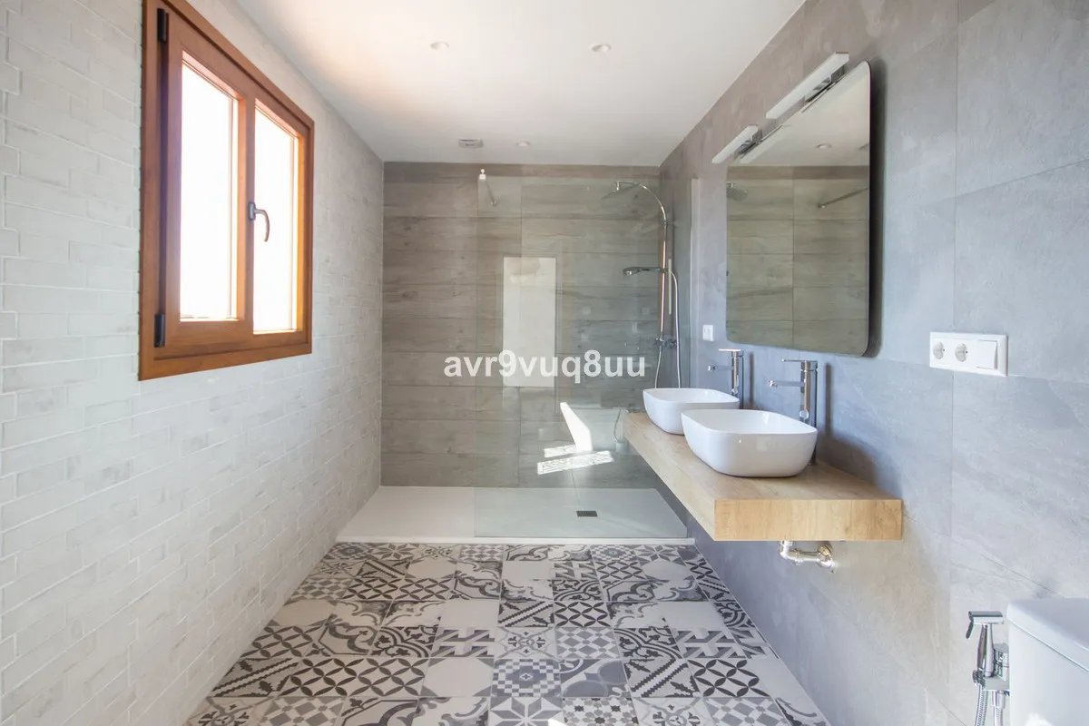 f1aebd59-b180-4fdc-9b7e-bde063100d79