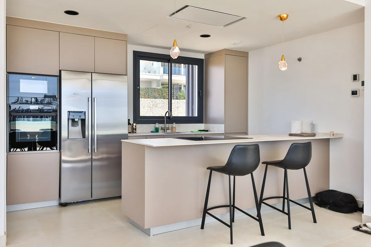 6c3cb555-d3ef-4f18-9016-983b6f78708d