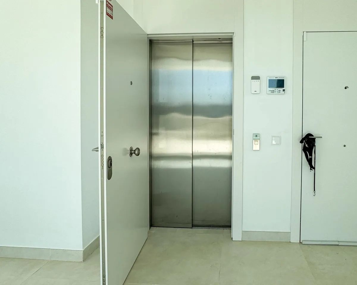 a40d5d8e-012c-4245-ac9f-7b9fe4eecd19