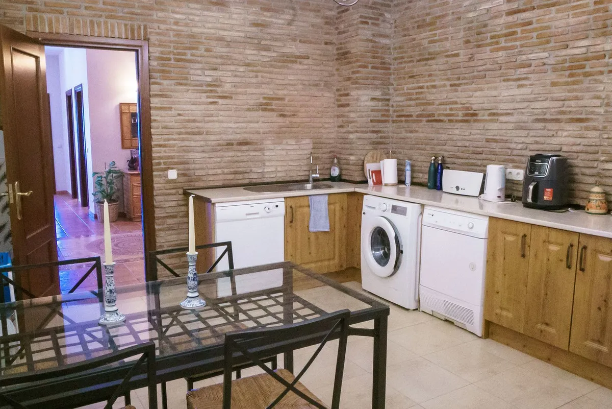 2fbc89a6-2e15-4af4-959c-d736d35d3d78