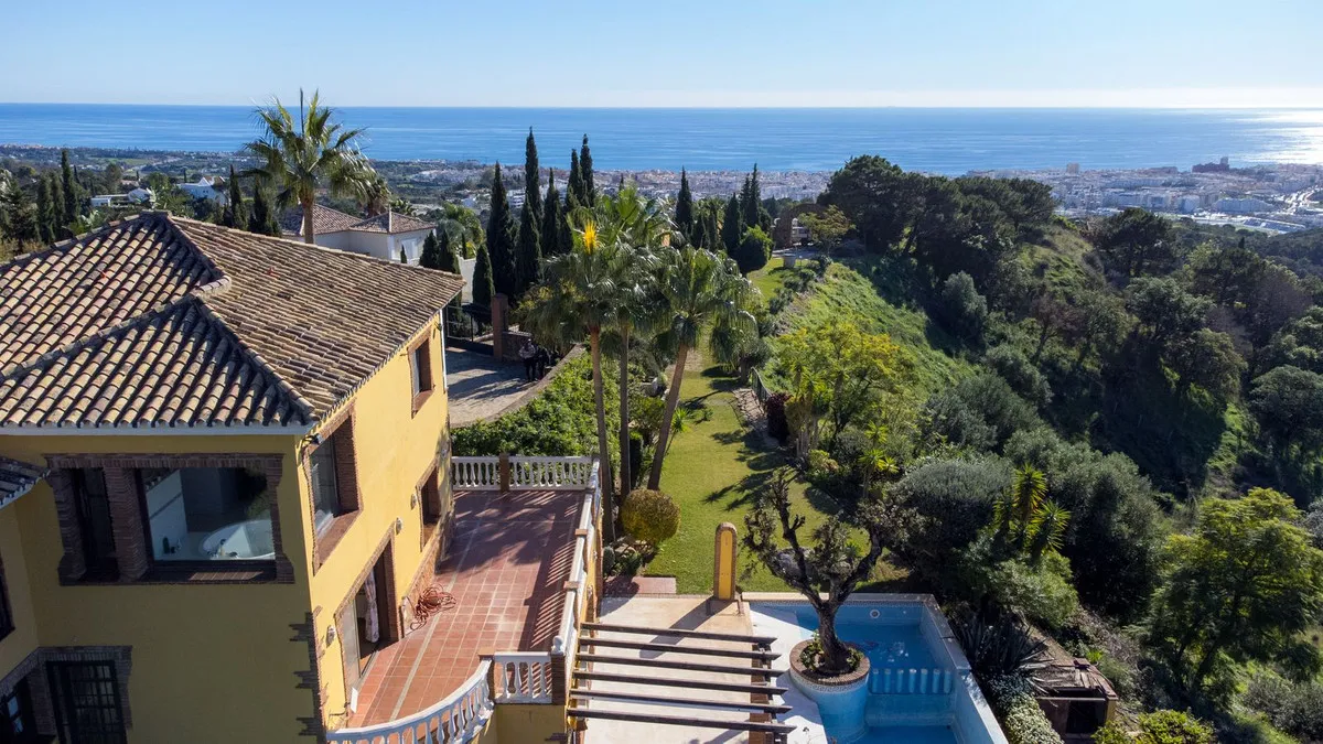 c71689c6-50e2-44f0-a4be-92f948ba6d15