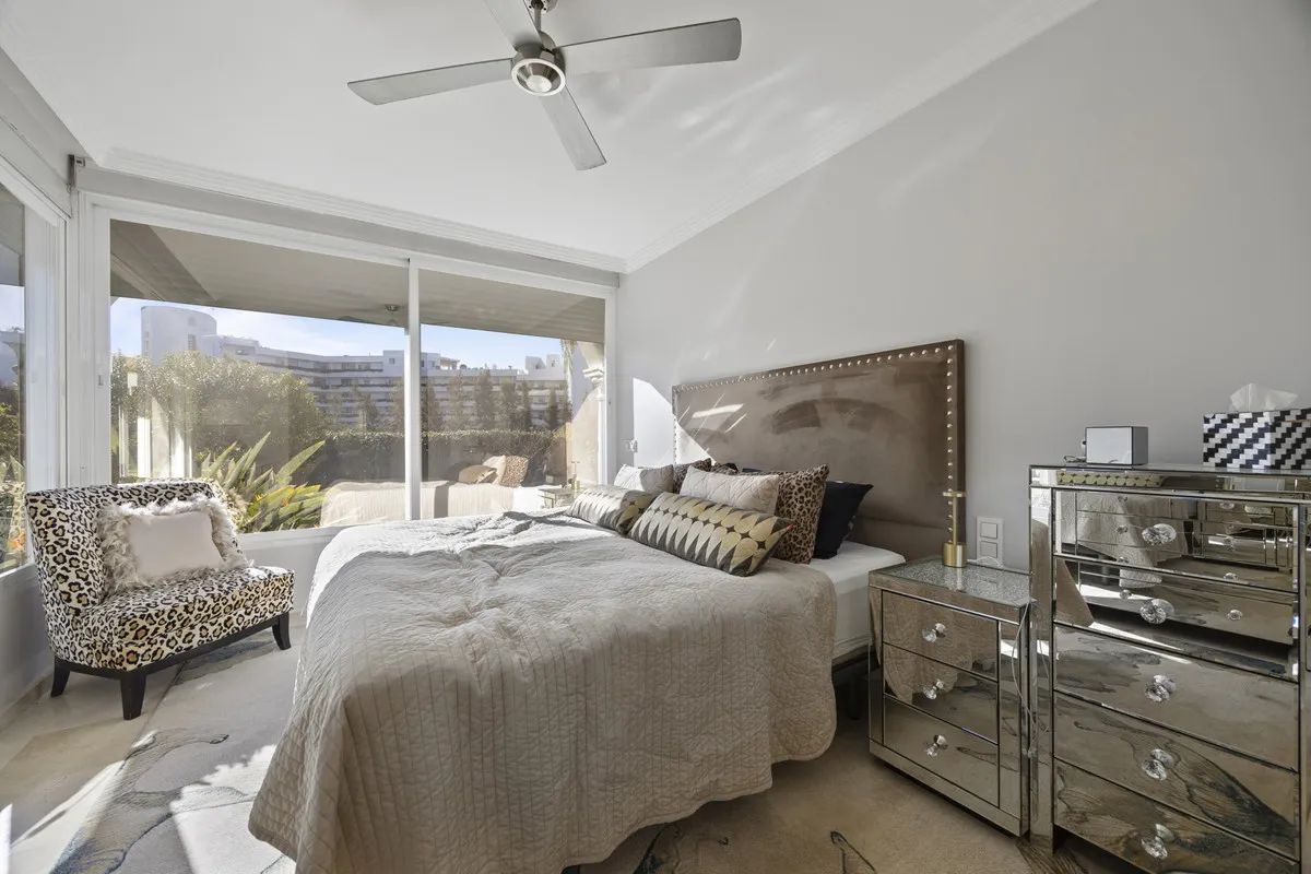 20571cc7-8eb5-499f-b1b4-a38b109734ed