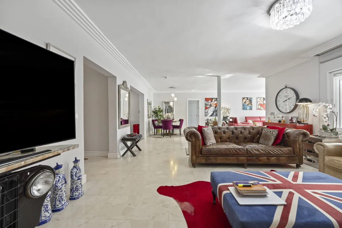 ac3cf17a-4fcc-443c-8a57-71ebaefd5d3c