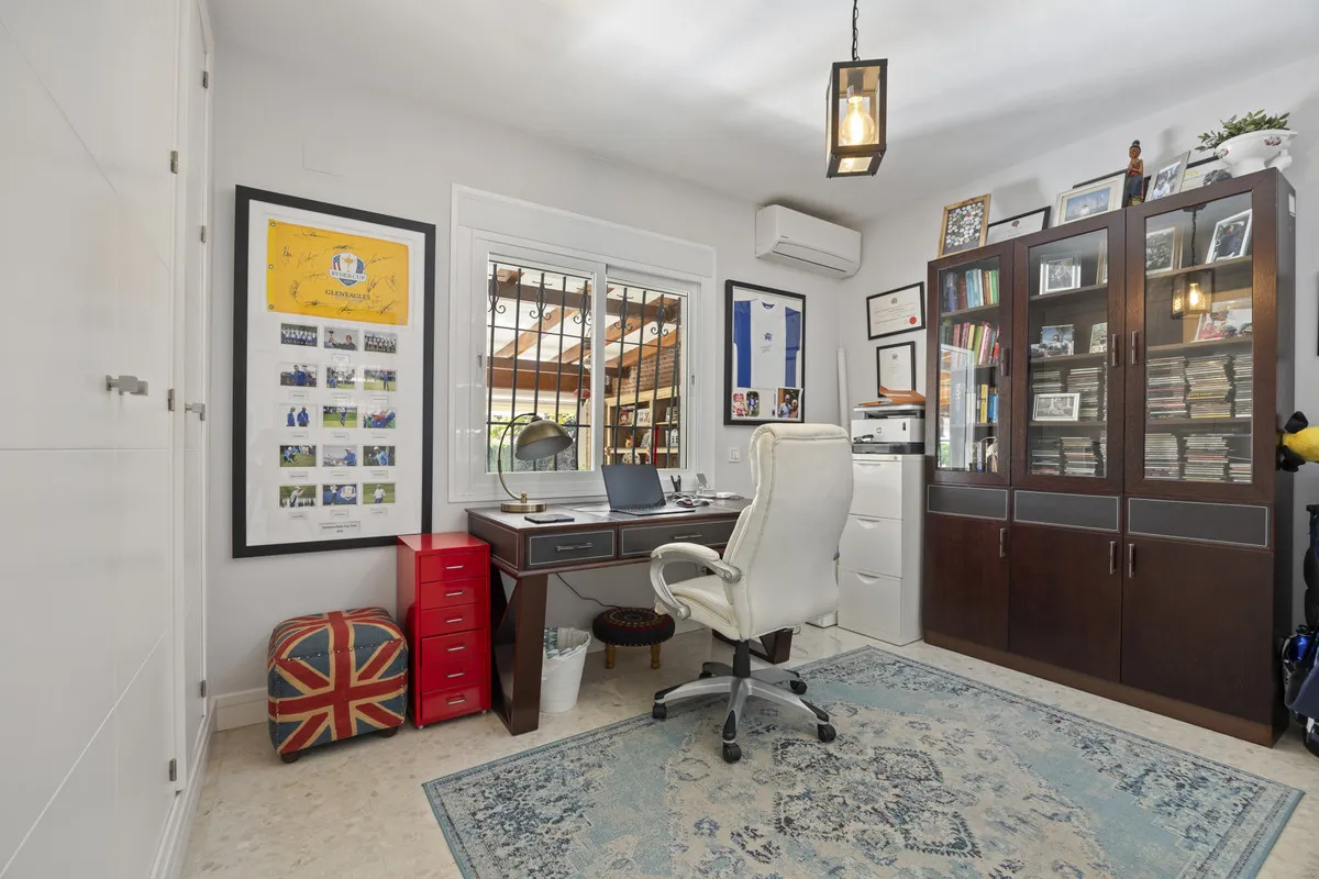 c52f9cfd-0dd4-4af7-ab90-fd88124575ee