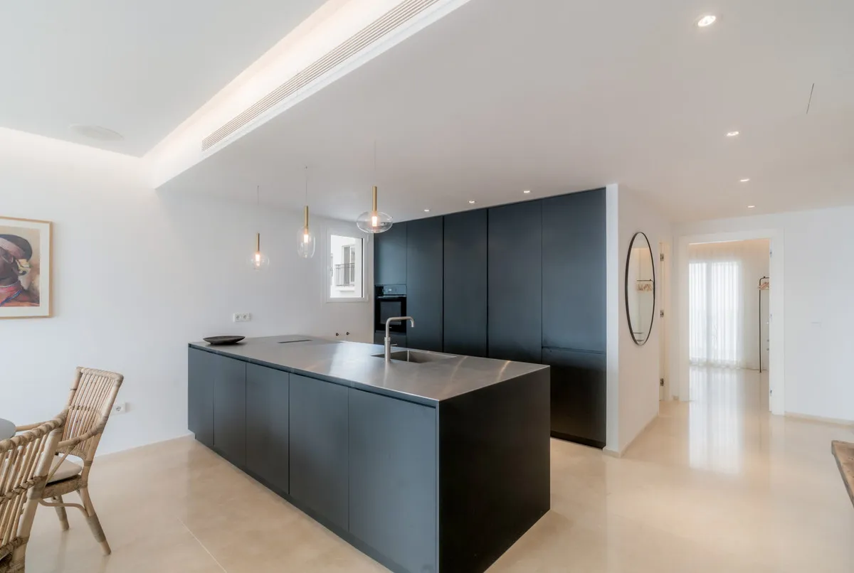 91d2e32f-0c96-492b-9226-a5d97415706f