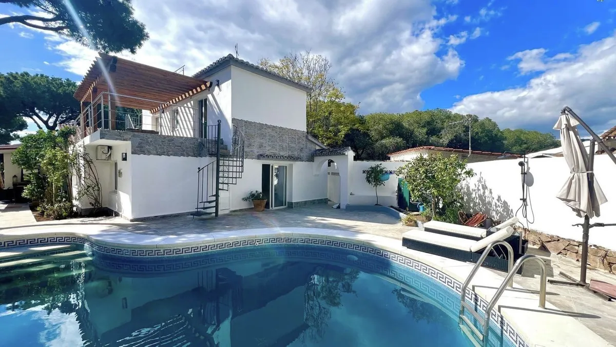 a0966282-fb98-42cc-b1ed-9ae748102527