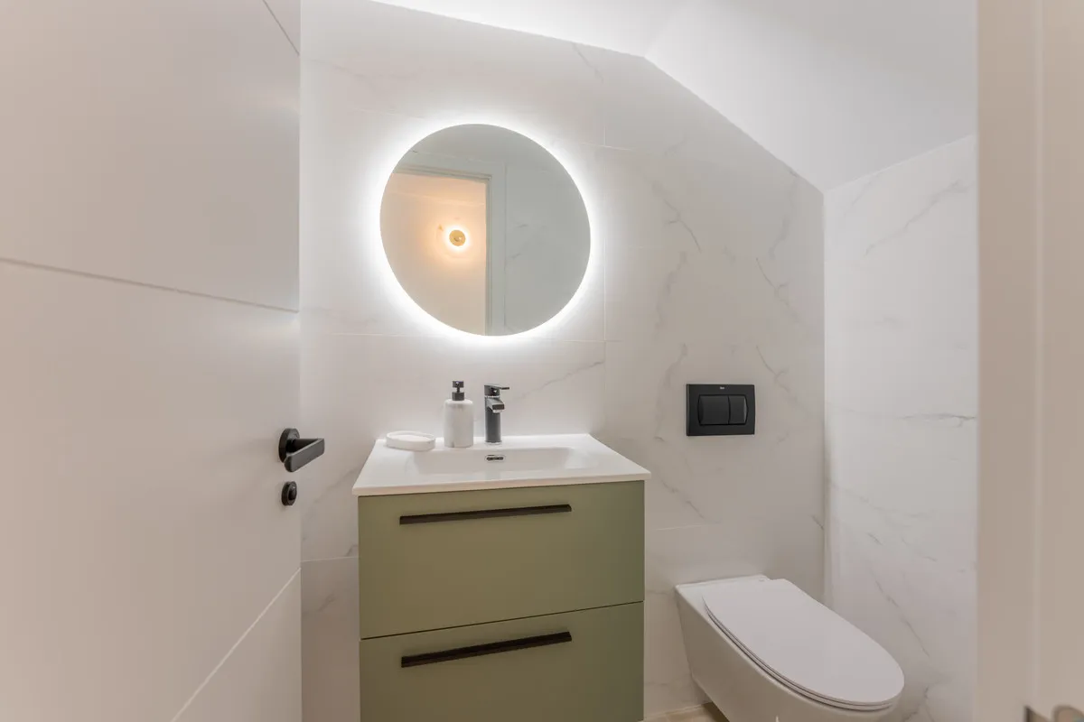 a37cfb83-b249-434b-bdf5-3924bb75b762