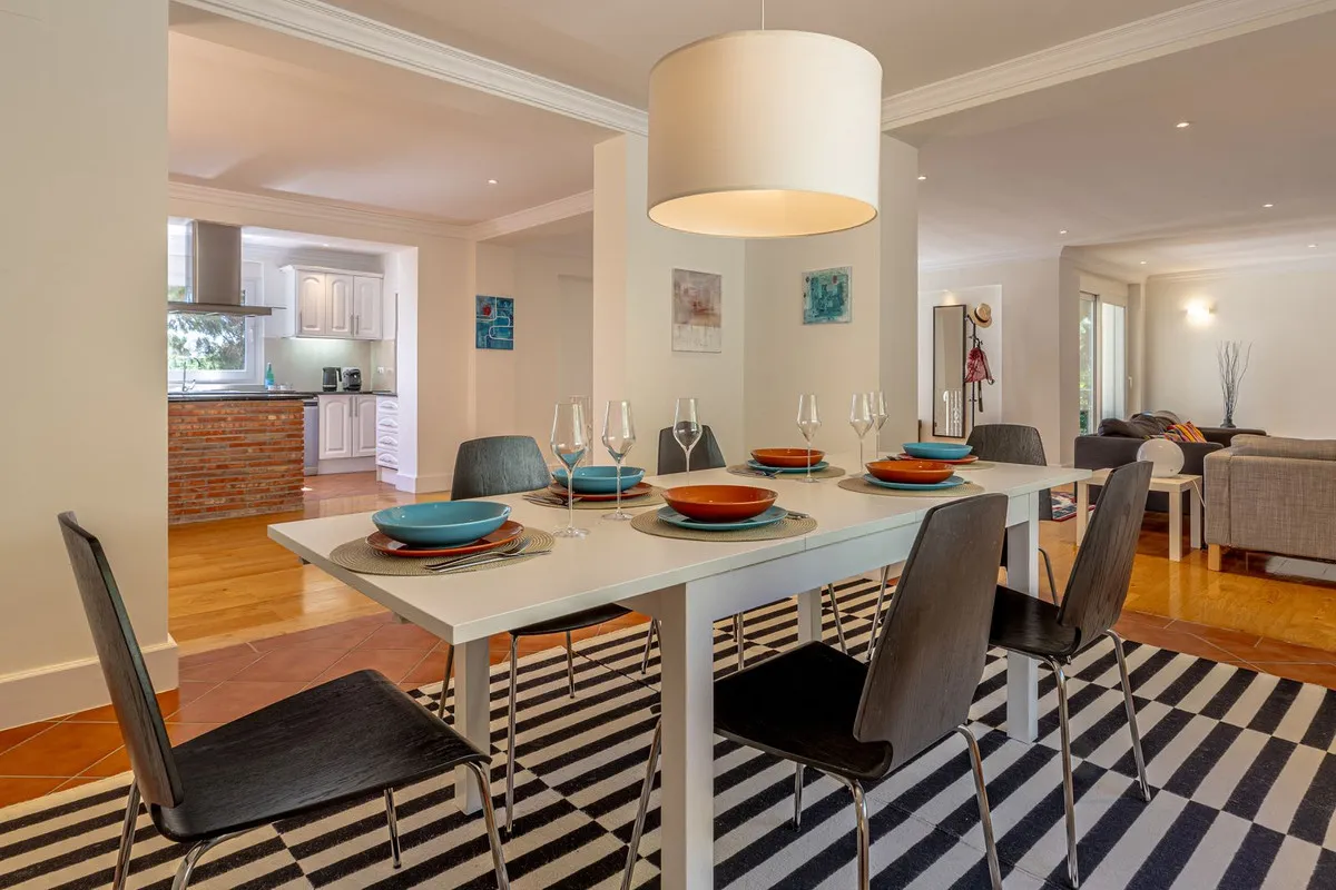 8c6e5d79-6780-4720-985f-63d173400c5d