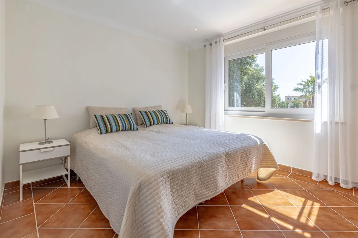 a68cd692-f550-4813-9275-430c52e8ce3c