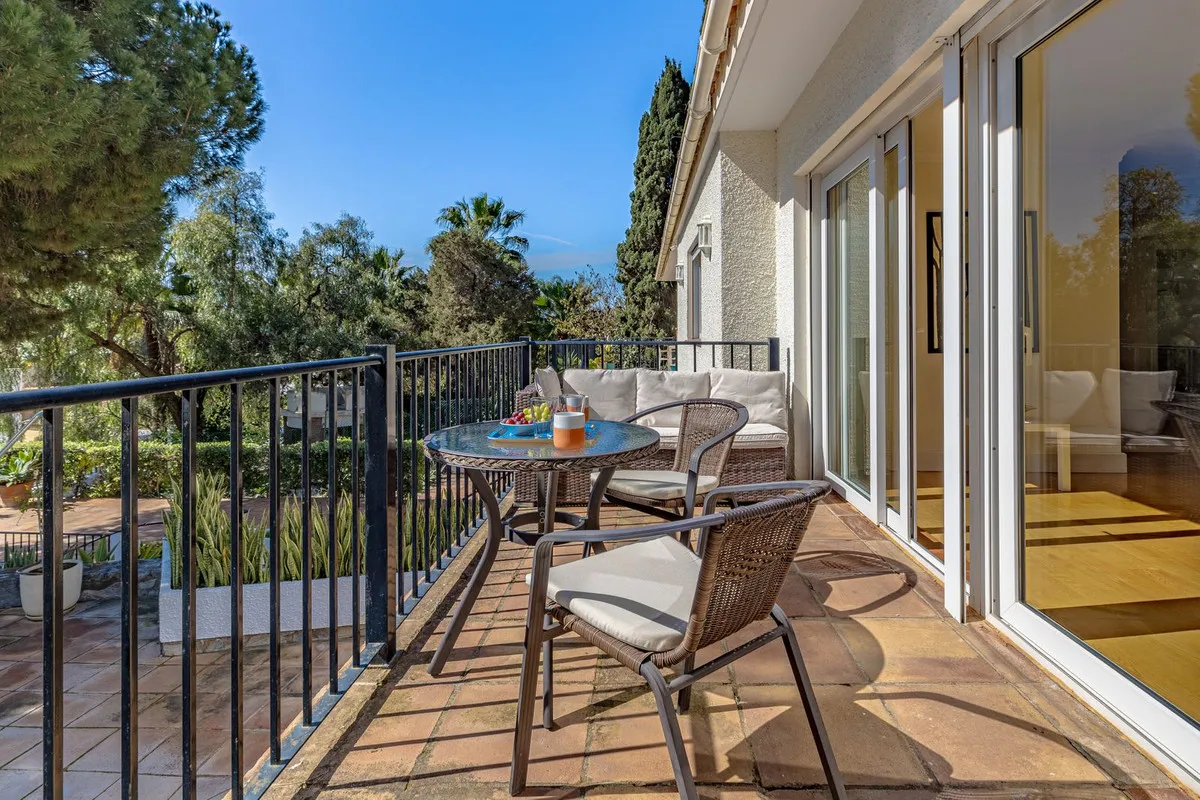 b56260cf-a78b-4473-aa83-d2f6f4c444a4