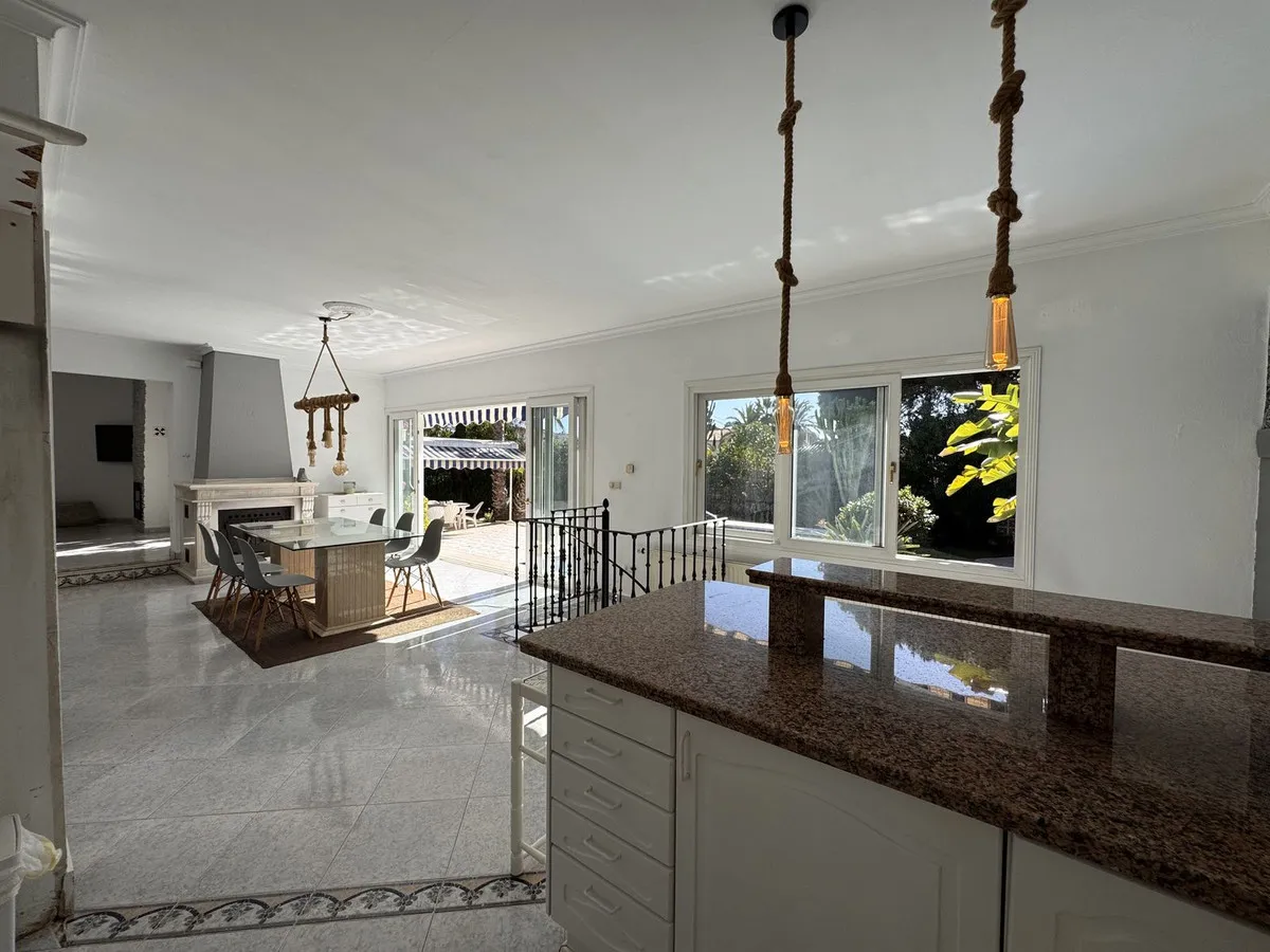 93a60f13-8edd-4267-a2d1-6b6f7ee6bd7e