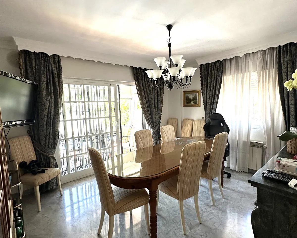 10b2da2b-697a-4ca9-b22d-ae3e41cfafc3