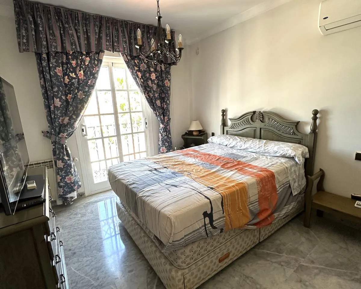 23012114-35c6-4ee9-8bbc-01649e76ae17