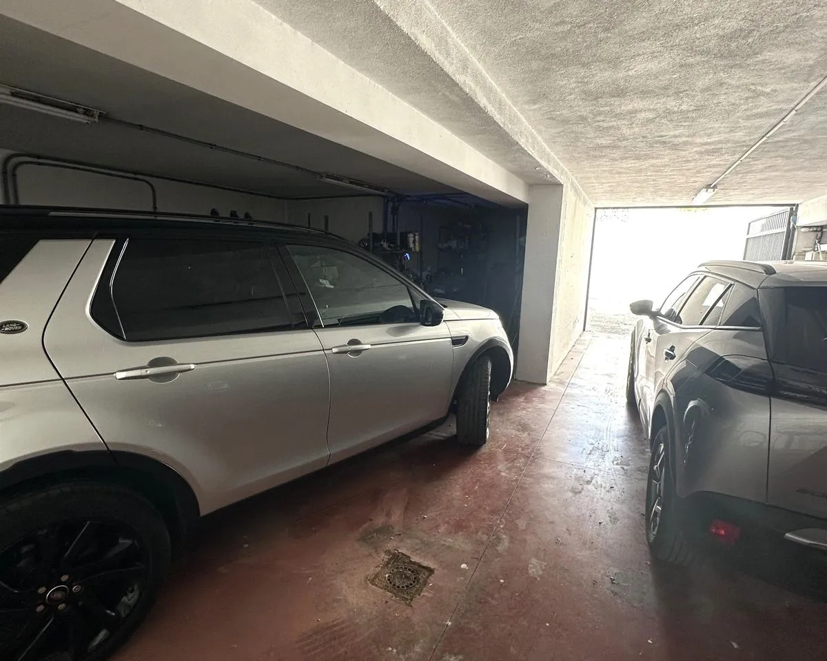 62ecb79b-1c2e-4045-b8d5-79d0a5183e86