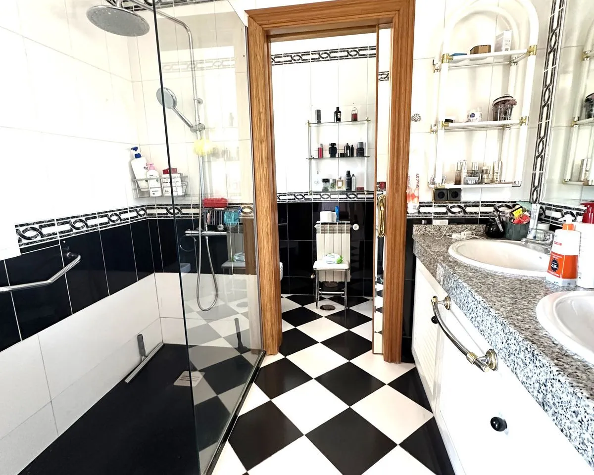 955ad1db-c689-45e7-b5d8-8fdfd07fe61b