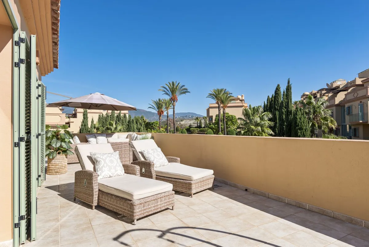 c95bbbd7-b799-4bb7-a263-b2666837e7d8