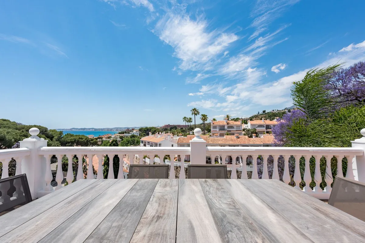 42b1b21f-6161-442c-916c-c692cd0c7d40